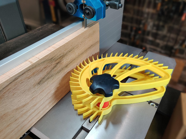 Hedgehog stacking accessory bandsaw band saw